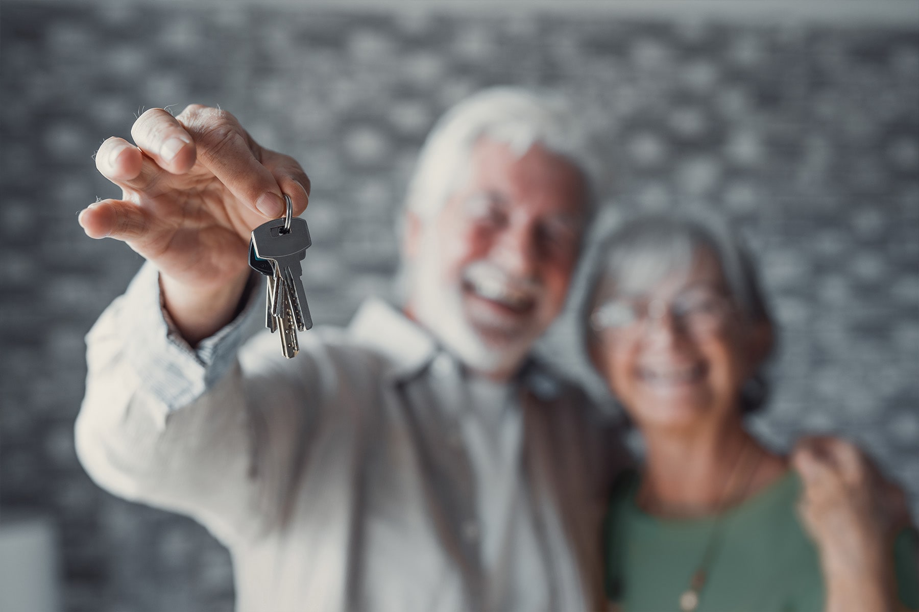 close-up-focus-of-happy-old-caucasian-couple-min